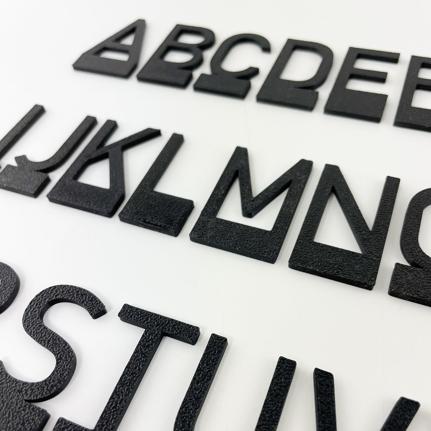 3D-Druck Steckmotiv Buchstaben - Bahnschrift